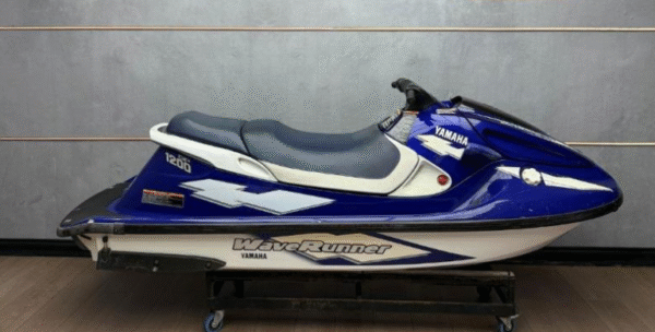 1999 Yamaha GP