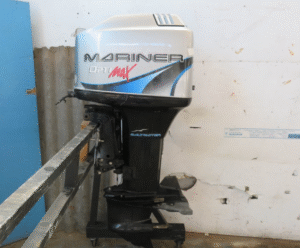 Wrecking 2000 Model 115 Mariner Optimax