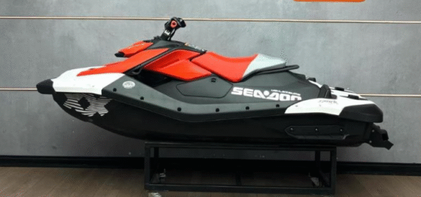 2025 Sea-Doo Spark - Image 3