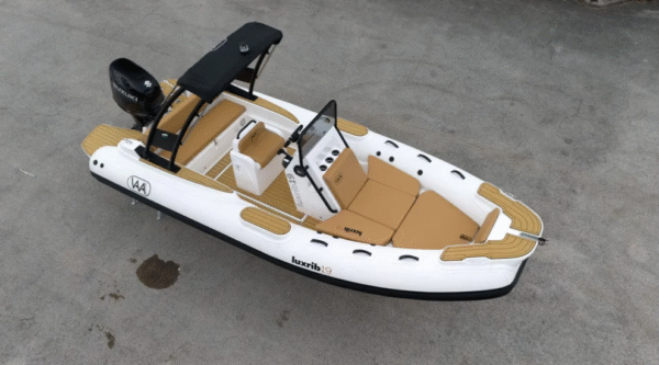 Aqvaboats luxrib 19| 19' - Image 3