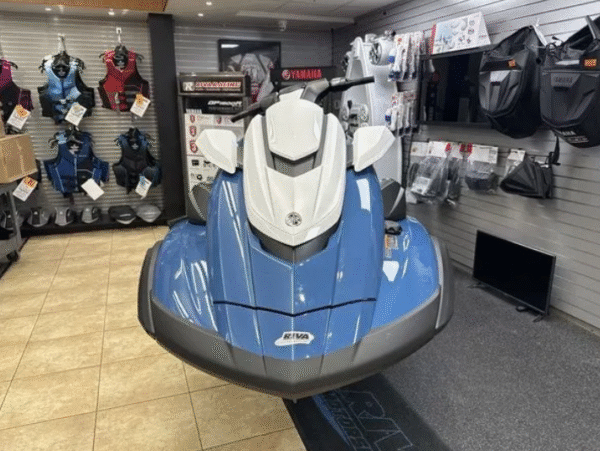 2024 Yamaha WaveRunner FX Cruiser SVHO - Image 4