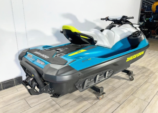 2025 Sea-Doo GTI SE 170 - Image 5