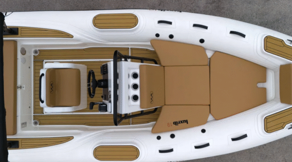 Aqvaboats luxrib 19| 19' - Image 6