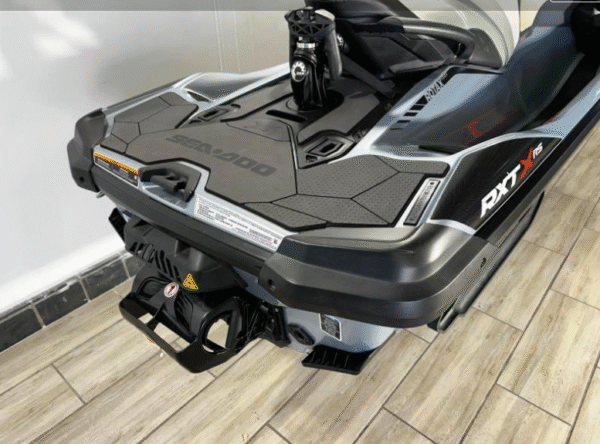 2018 Sea-Doo RXT-X 300 - Image 7