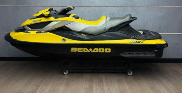 2010 Seadoo RXT - Image 8